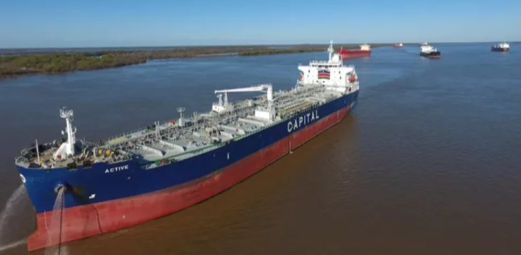 Capa: Setor naval paraguaio fecha 2025 com 25 milhões de toneladas e projeta expansão