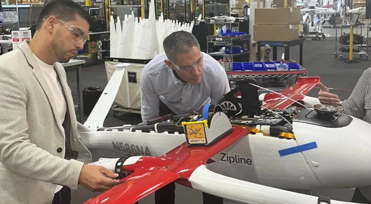 Capa: Paraguai analisa modelo de entrega com drones para regiões de difícil acesso