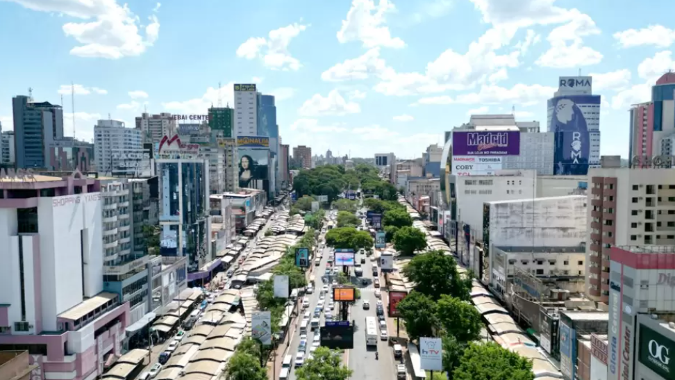 Capa: Ciudad del Este projeta faturamento de US$ 5 bilhões e acelera transformação do perfil comercial