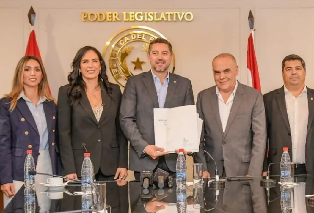 Capa: Corredor Sudoeste impulsionará integração e desenvolvimento entre Misiones e Ñeembucú
