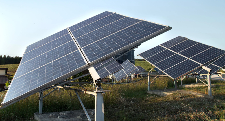Capa: Energia solar acelera sua expansão no Paraguai e abre novas oportunidades de investimento